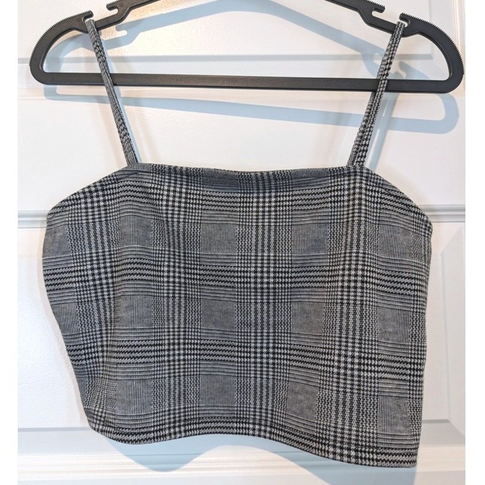 Liz & Sara Black White Plaid Cropped Cami Tank Top